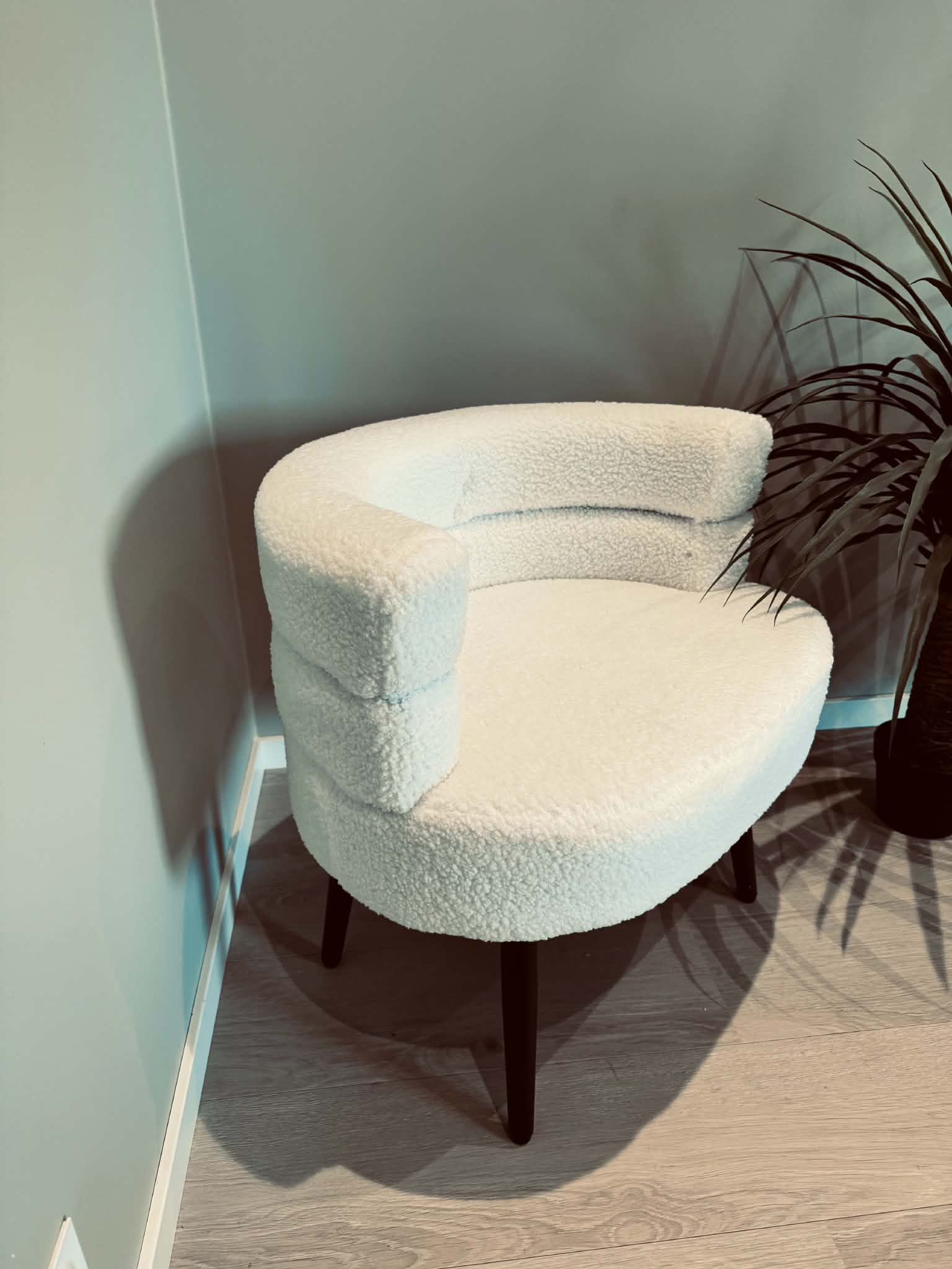 Bolyn Teddy Stol – Hvit